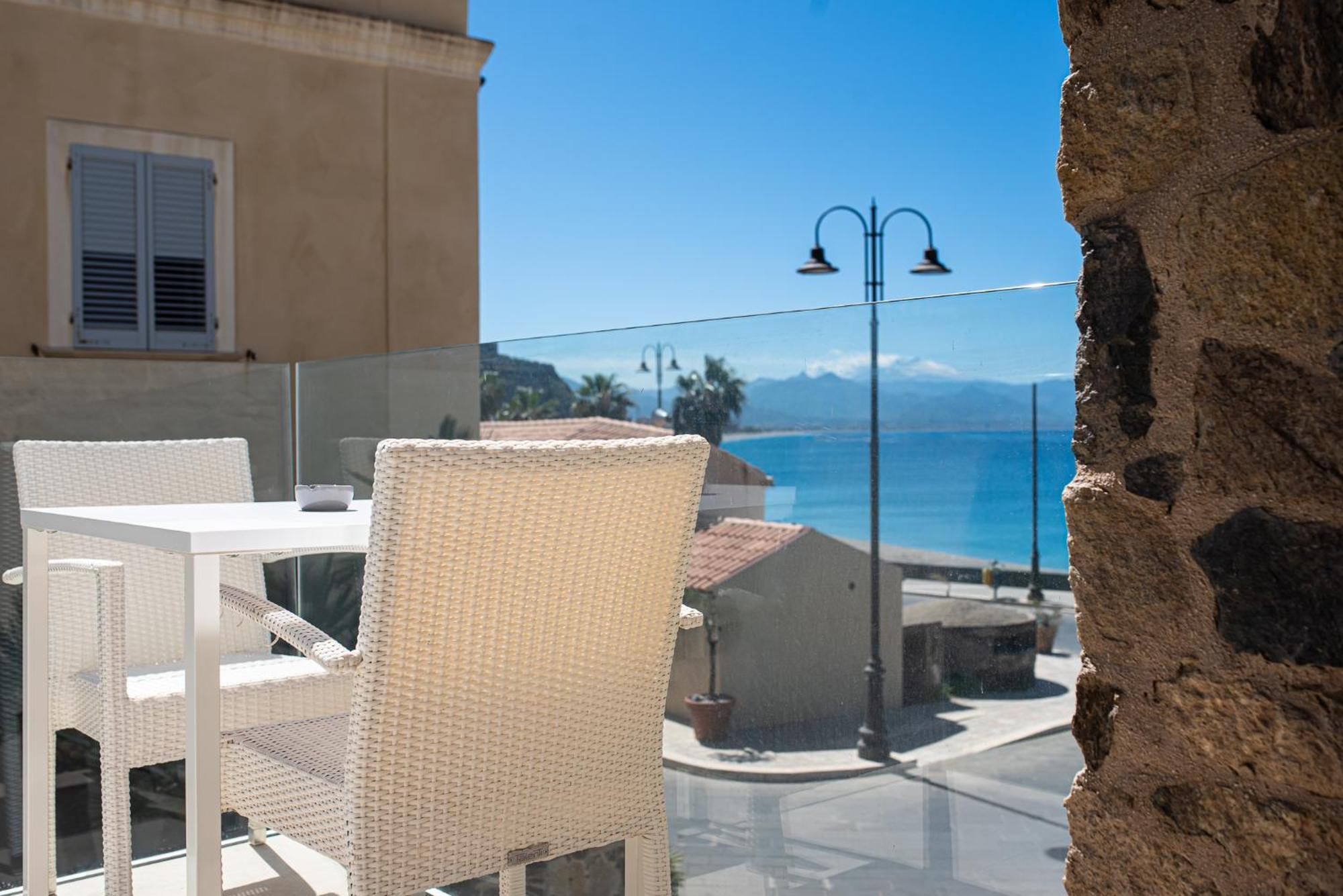 Ngonia Bay Boutique Hotel Milazzo Dış mekan fotoğraf